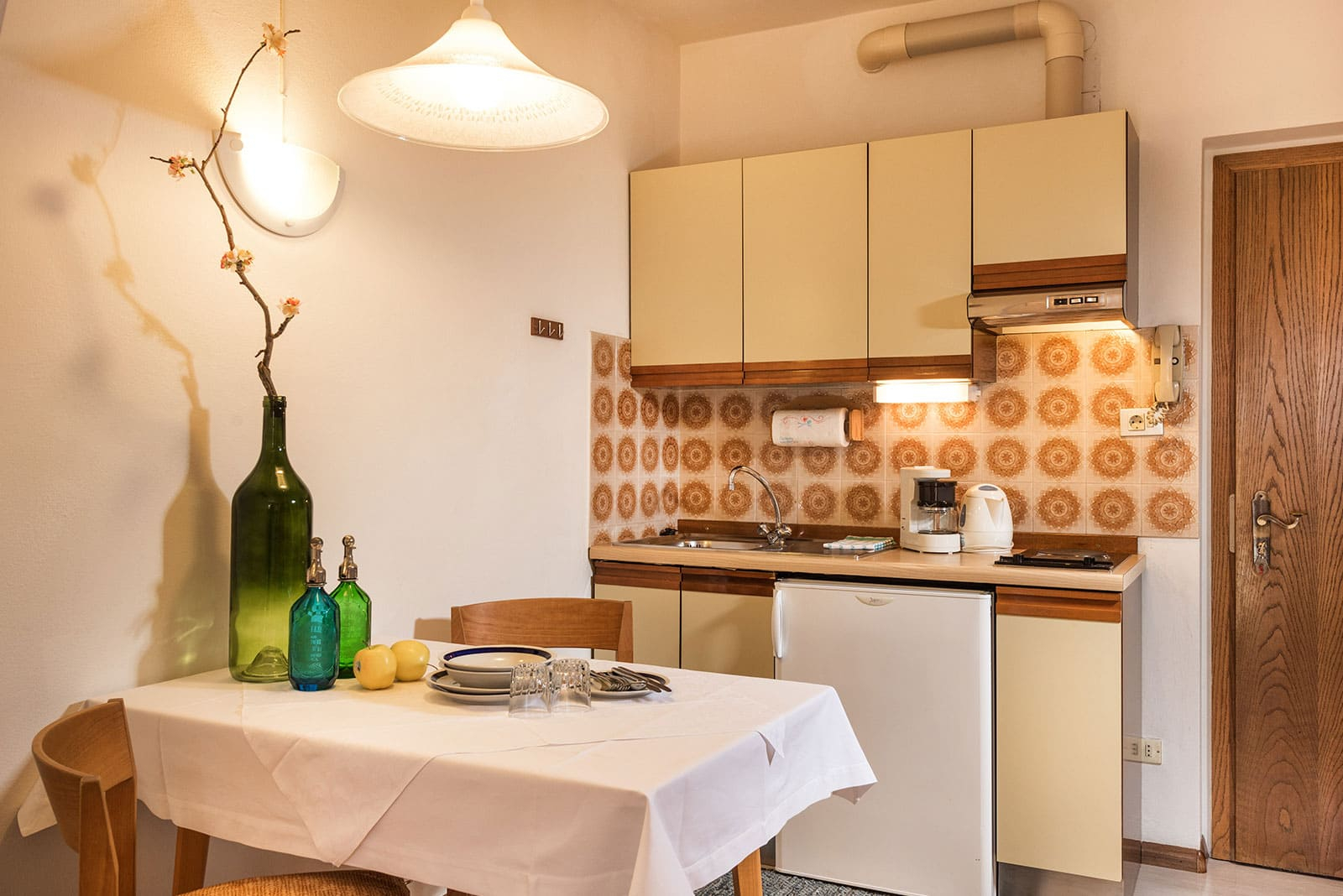 Doppelzimmer mit Küche Doppelzimmer mit Küche